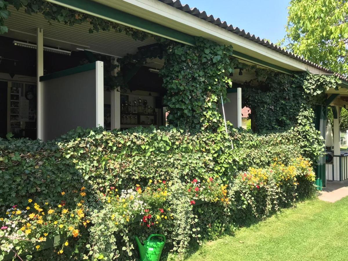 Ferienanlage Seehof Krumpendorf Dış mekan fotoğraf
