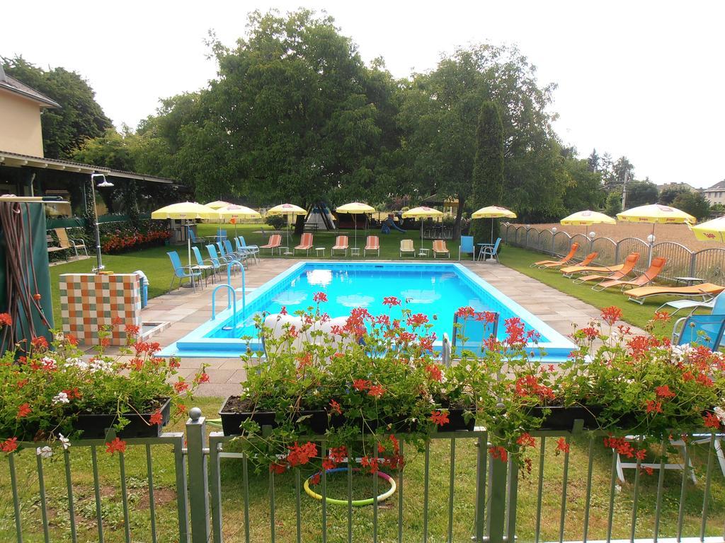 Ferienanlage Seehof Krumpendorf Dış mekan fotoğraf